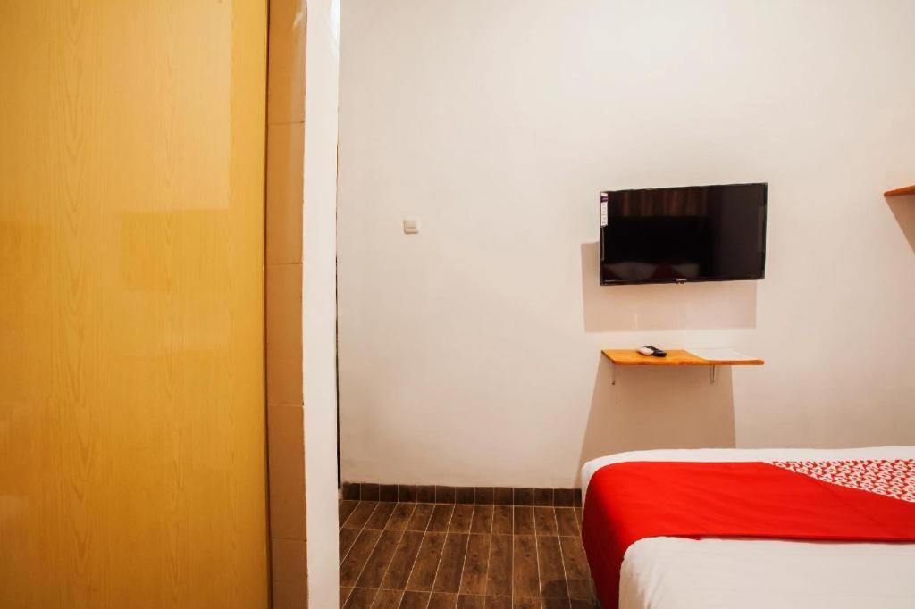 Oyo 2720 Sutomo Inn Medan Dış mekan fotoğraf