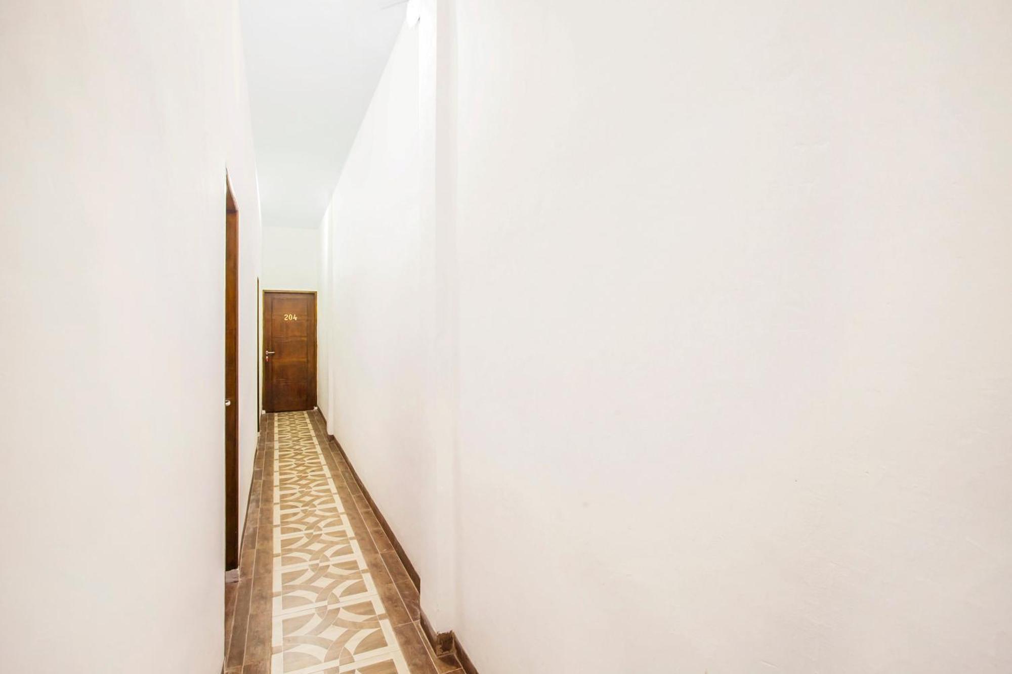 Oyo 2720 Sutomo Inn Medan Dış mekan fotoğraf