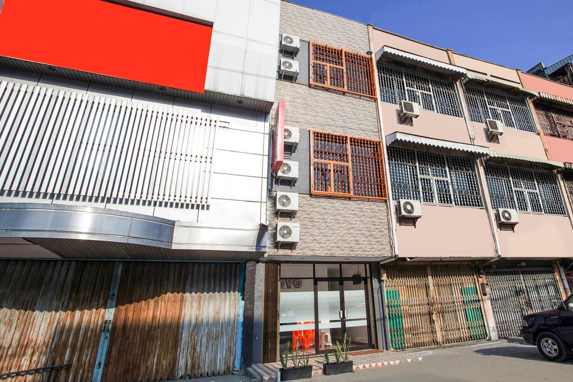 Oyo 2720 Sutomo Inn Medan Dış mekan fotoğraf